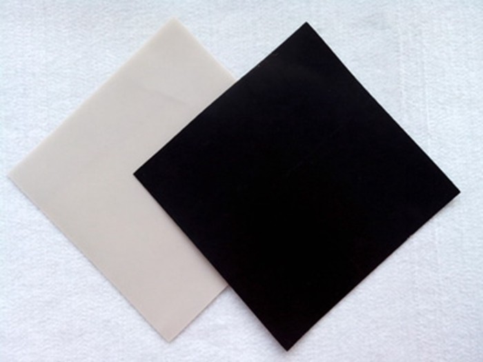 光(guang)面HDPE土(tu)工膜(mo)