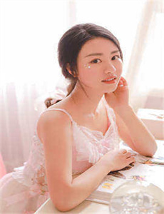 日本丰满大乳大屁股A片