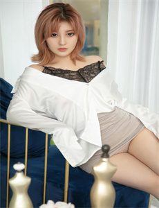 娇乳欲女H奶汁翘